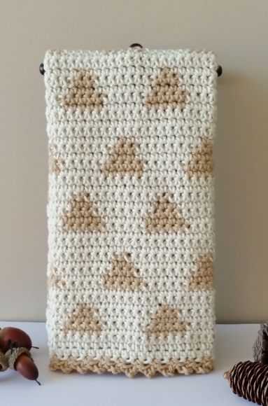 Triangle Print Crochet Towel - hanging