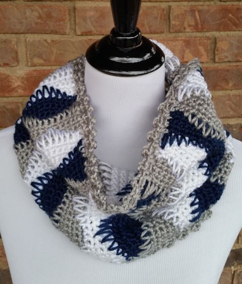 crochet cowl