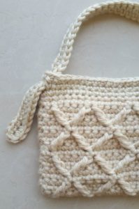 lattice crossbody - strap