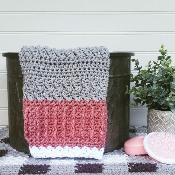 crochet towel - folded