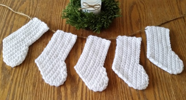 Rustic Crochet Stocking Garland